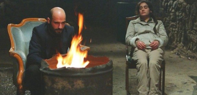 Турецкий сериал Жизнь продолжается 42 серия