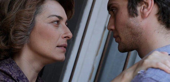 Турецкий сериал Бесценное время 131 серия