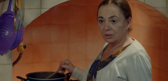Турецкий сериал У меня все еще есть надежда 22 серия