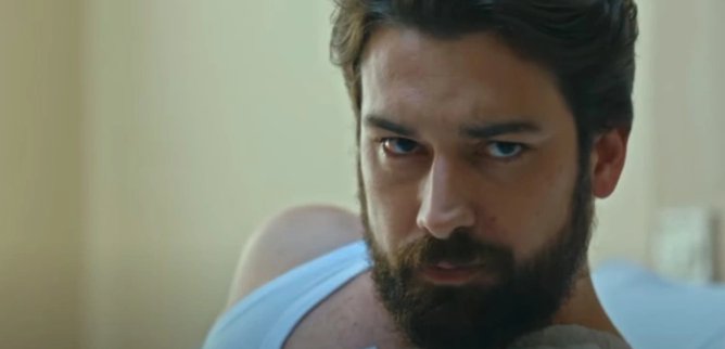 Турецкий сериал Изумрудный Феникс 21 серия