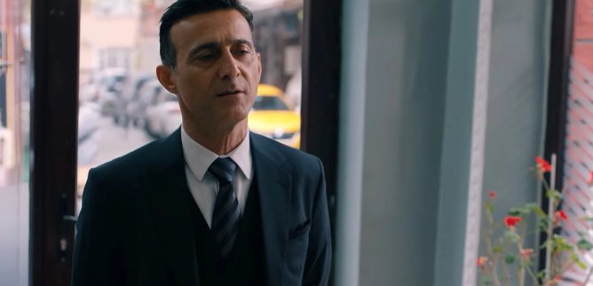 Турецкий сериал Яркое пламя 10 серия