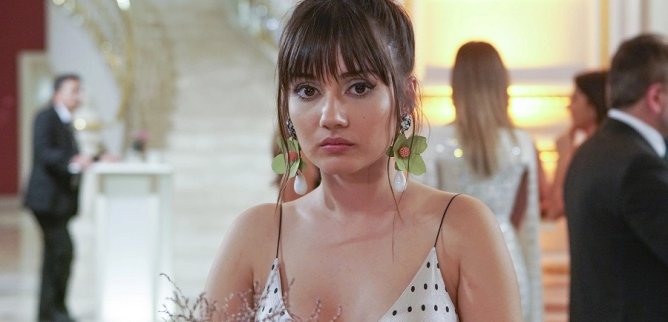 Турецкий сериал Запретный плод 17 серия