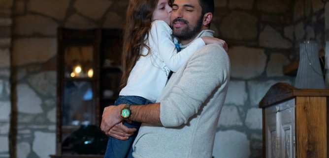 Турецкий сериал Дочь Посла 38 серия