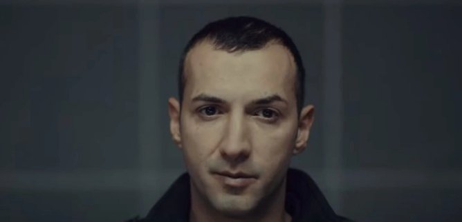 Турецкий сериал Нападающий 11 серия