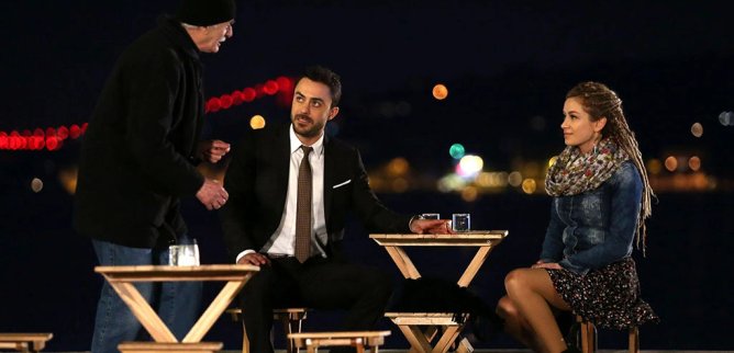 Турецкий сериал Любовь любит ложь 5 серия