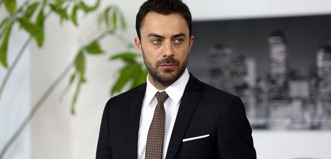 Турецкий сериал Любовь любит ложь 6 серия