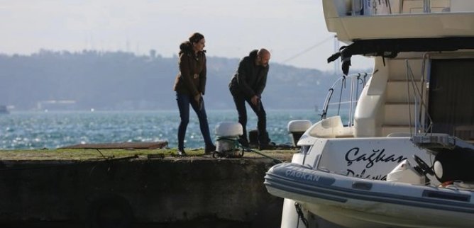Турецкий сериал Замужние и разгневанные 19 серия