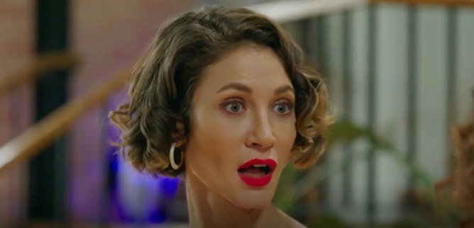 Турецкий сериал Успей, Зейнеп 13 серия