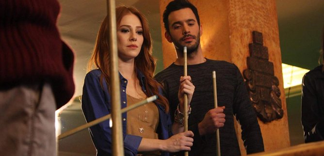 Турецкий сериал Любовь напрокат 29 серия