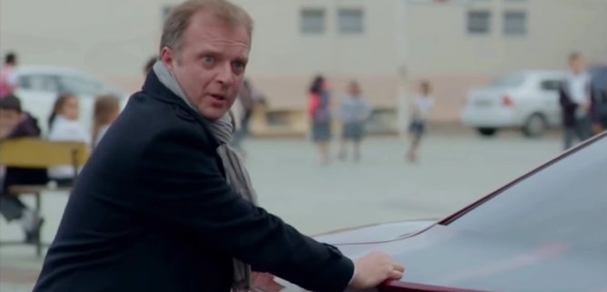 Турецкий сериал Маленький начальник 32 серия