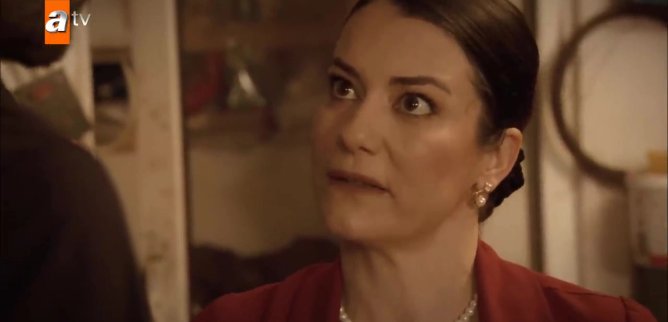 Турецкий сериал Не отпускай меня 608 серия