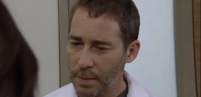 Турецкий сериал И ты не уходи 32 серия