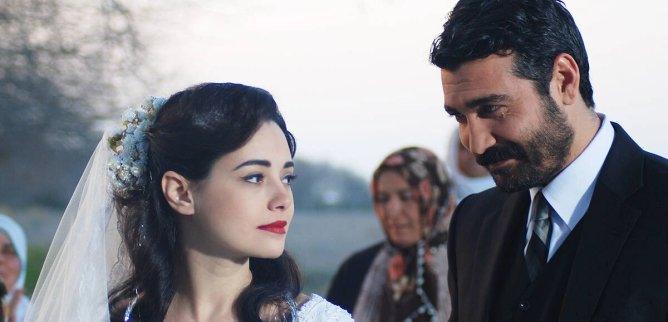 Турецкий сериал Усадьба госпожи 81 серия