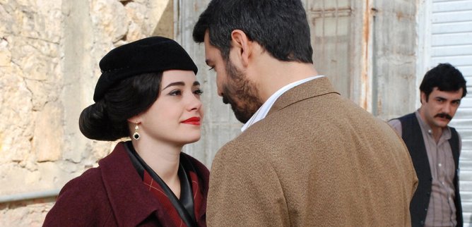Турецкий сериал Усадьба госпожи 82 серия