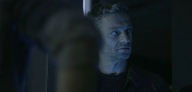 Турецкий сериал Нелегалы 3 серия