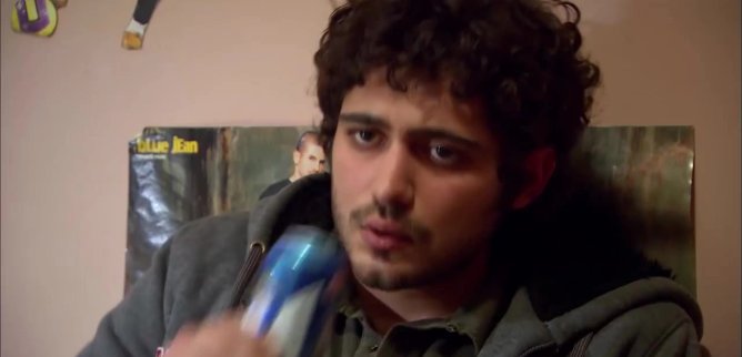 Турецкий сериал Пусть ангелы хранят 52 серия
