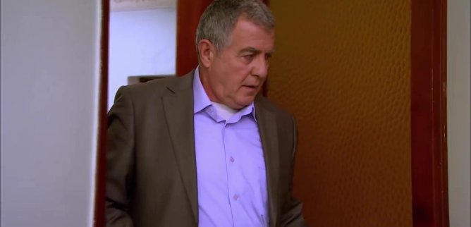 Турецкий сериал Пусть ангелы хранят 53 серия