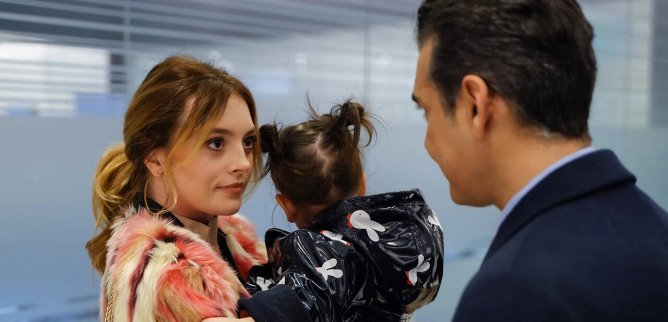 Турецкий сериал Неверный 11 серия