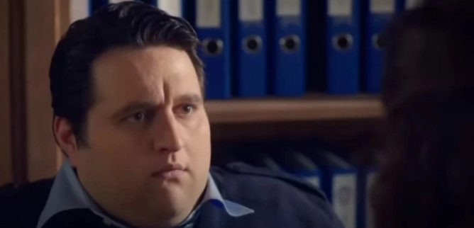 Турецкий сериал Никто не безгрешен 2 серия