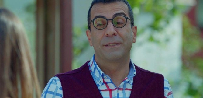 Турецкий сериал Моя большая семья 3 серия