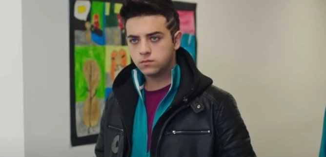 Турецкий сериал Лучник Искендер 30 серия