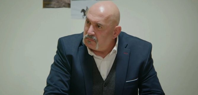 Турецкий сериал Сломанные жизни 99 серия