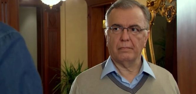 Турецкий сериал Любовь требует усилий 1 серия