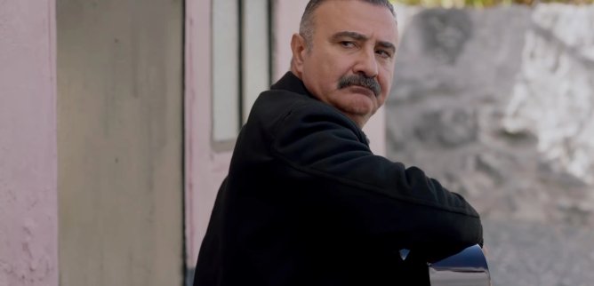 Турецкий сериал Лейла и Меджнун 18 серия