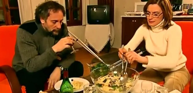Турецкий сериал Особняк с виноградными лозами 44 серия