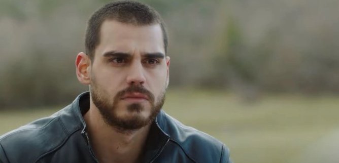 Турецкий сериал Одинокий волк 10 серия