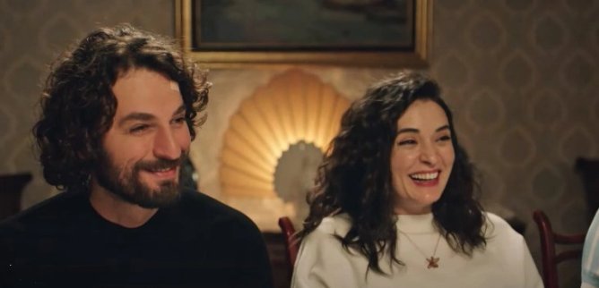 Турецкий сериал Квартира невинных 64 серия