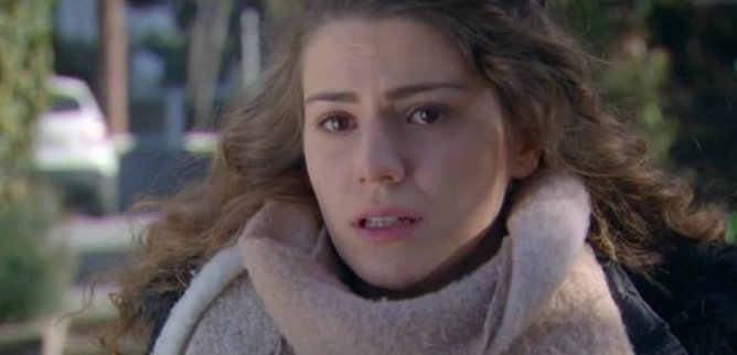 Турецкий сериал Не отпускай меня 389 серия