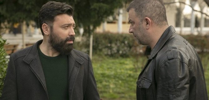 Турецкий сериал Опасные улицы 548 серия