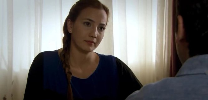 Турецкий сериал В дом упавшая молния 12 серия