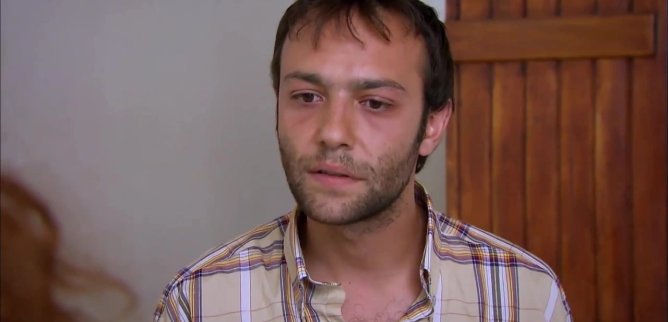 Турецкий сериал Пусть ангелы хранят 32 серия