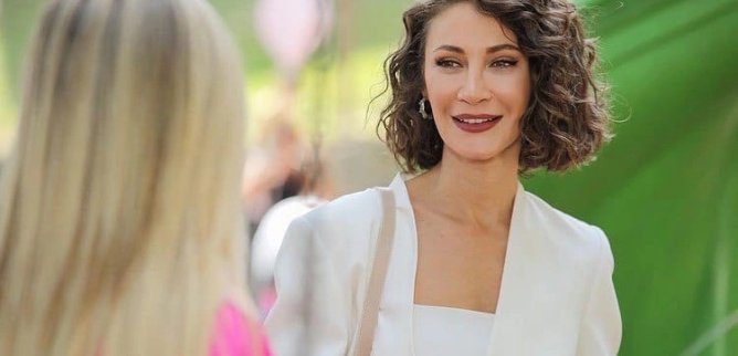 Турецкий сериал Запретный плод 113 серия