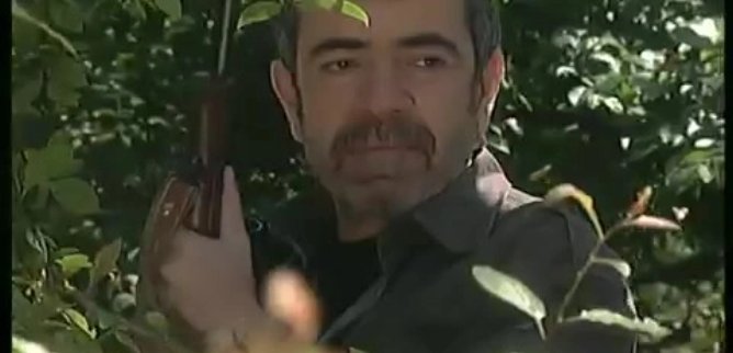 Турецкий сериал Безумное сердце 109 серия
