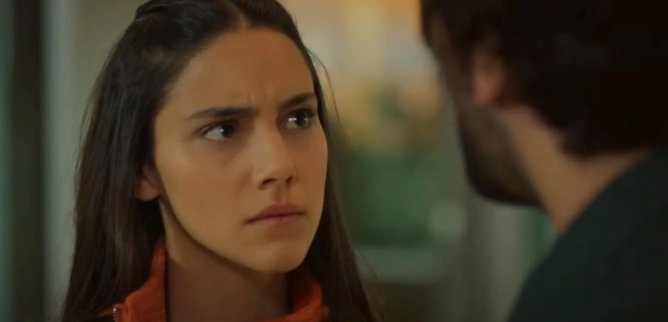 Турецкий сериал Эта Девушка 6 серия
