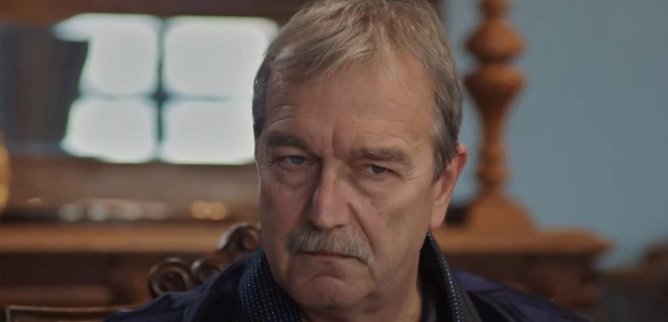 Турецкий сериал Эта Девушка 10 серия
