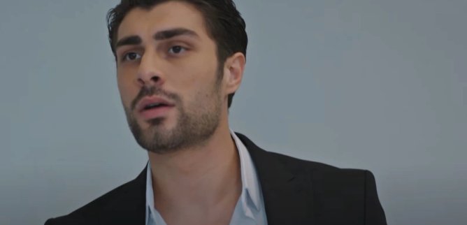 Турецкий сериал Эта Девушка 17 серия