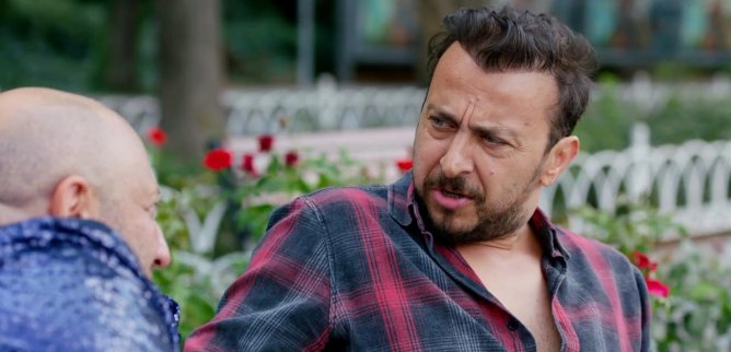 Турецкий сериал Лейла и Меджнун 32 серия