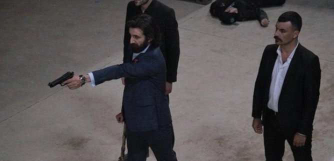 Турецкий сериал Янтарь 11 серия