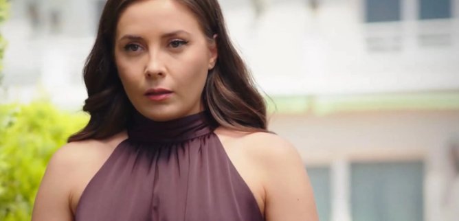 Турецкий сериал Моя дорогая мама 102 серия