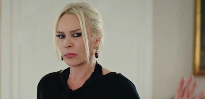 Турецкий сериал Моя дорогая мама 113 серия