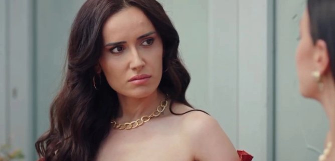 Турецкий сериал Моя дорогая мама 114 серия
