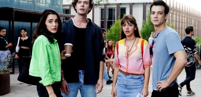 Турецкий сериал В пух и прах 1 серия
