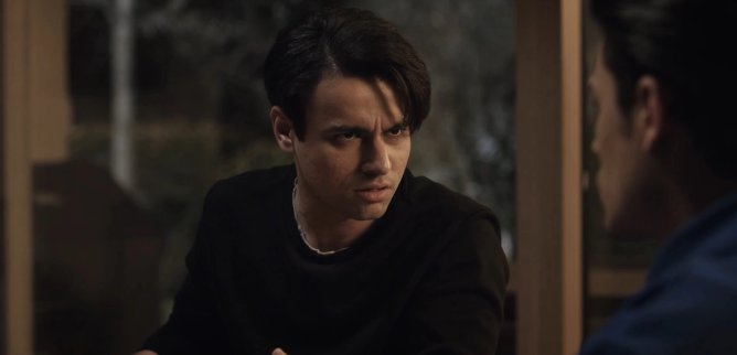 Турецкий сериал Темно-белый 3 серия