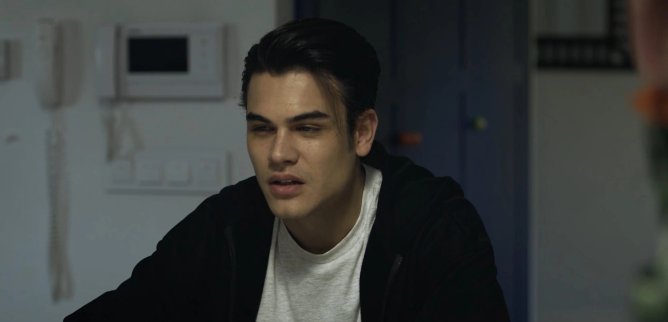 Турецкий сериал Темно-белый 8 серия