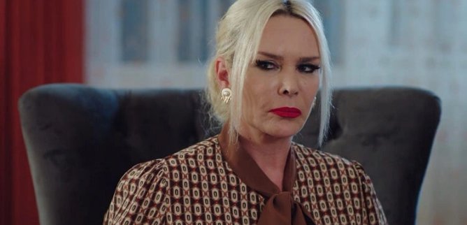 Турецкий сериал Моя дорогая мама 145 серия