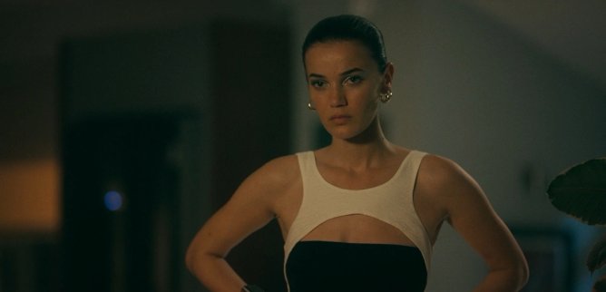 Турецкий сериал Актриса 7 серия